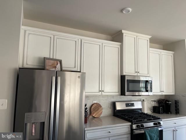 Foto principal - 7912 N Gladden Farm Way