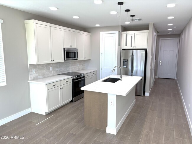 Foto del edificio - 1009 E Pasadena Ave