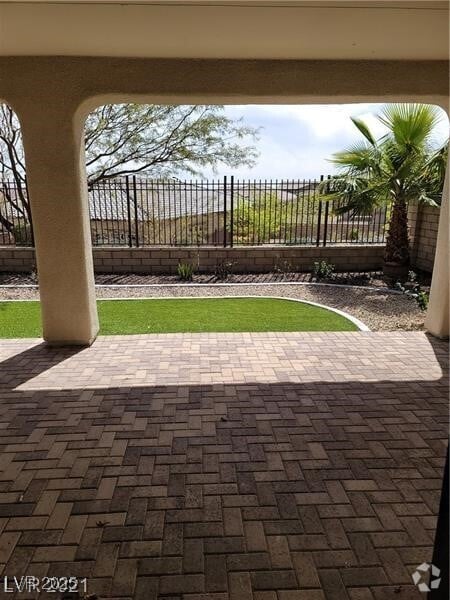 Building Photo - 114 Berneri Dr