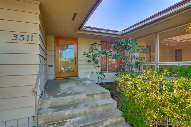 Foto del edificio - 3511 Emerson St