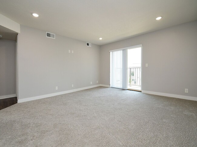 Interior Photo - The Belmont Apartments