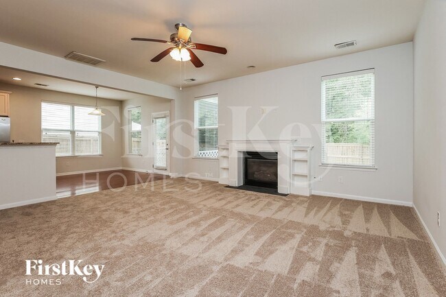 Foto del edificio - 229 Oglethorpe Cir