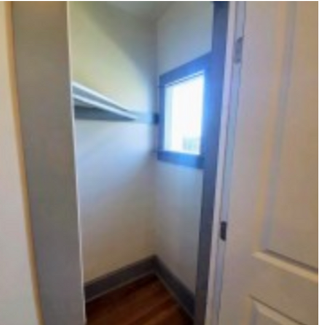 Foto del edificio - Chic 1 Bedroom Abode Just Off of H Street!...