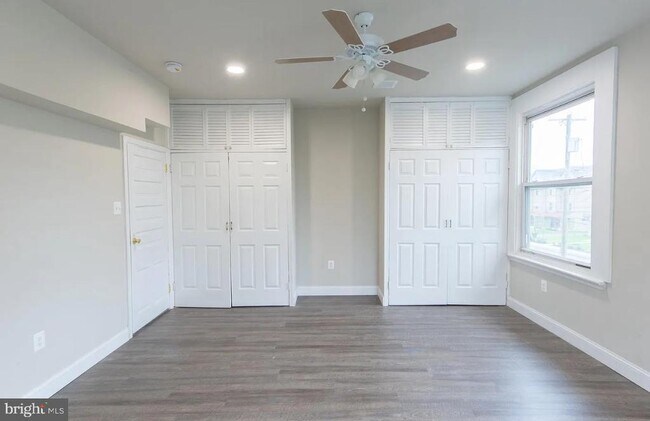 Foto del edificio - 115 Montgomery Ave