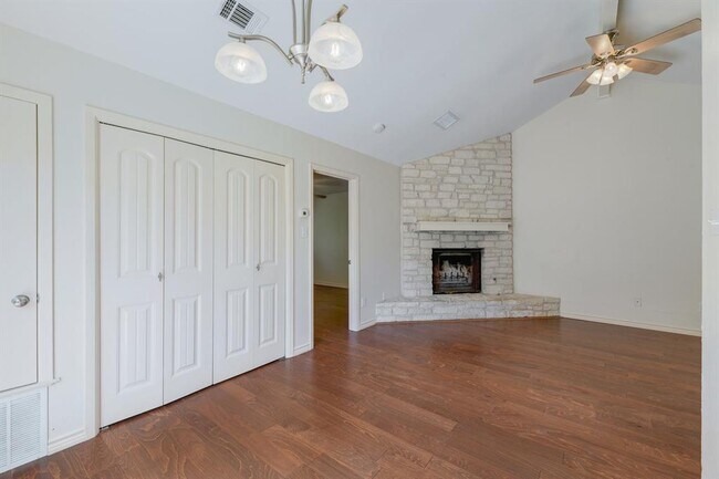 Building Photo - 1802 Rawhide Dr