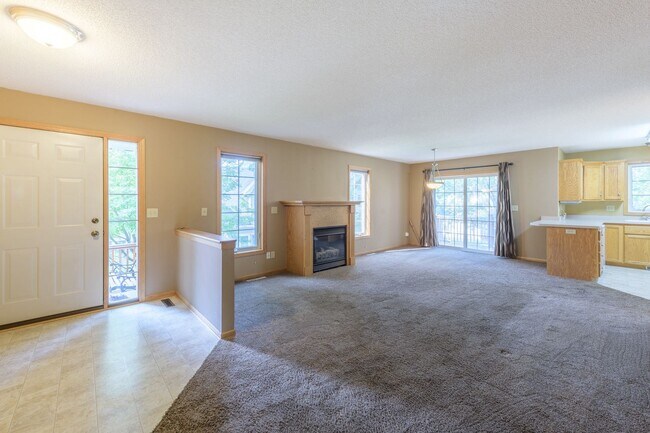 Building Photo - 3 br, 3 bath House - 12450 Unity Street NW