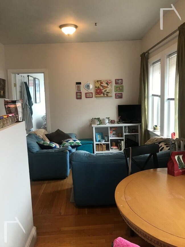 Foto del edificio - 9 Englewood Ave #16P Brookline MA 02445