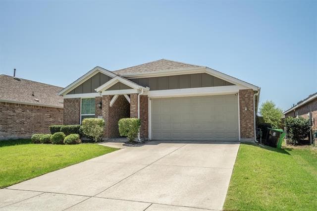 Foto del edificio - 1620 Meadow Trail Ln