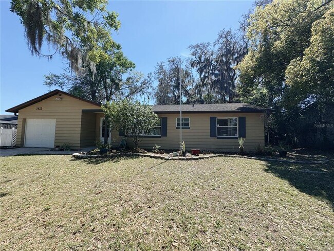 Foto del edificio - 7522 Laurel Springs Dr