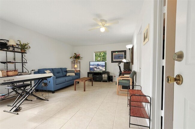 Foto del edificio - 2210 S 34th St