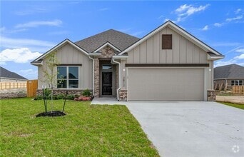 Building Photo - 2812 Bombay Ct