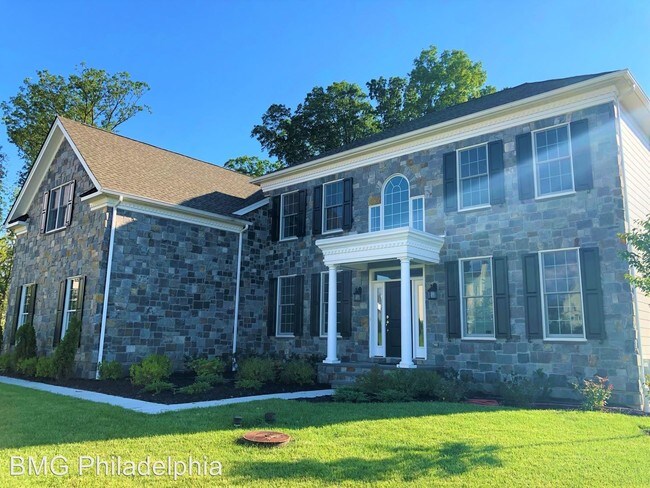 Building Photo - 4 br, 4 bath House - 500 Liseter Rd.