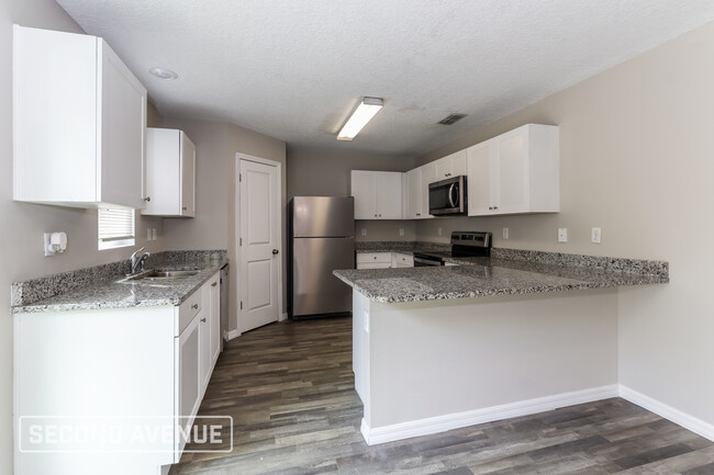 Building Photo - 11835 W Shenandoah Way