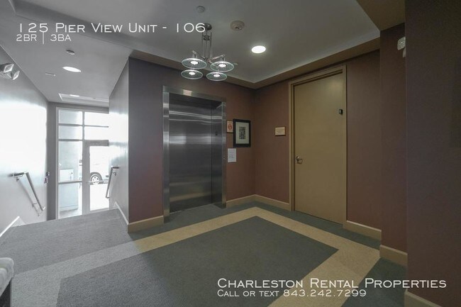 Building Photo - 125 Pier View St