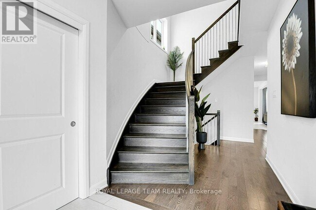 Building Photo - 784 Cappamore Dr