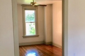 Foto principal - 146 W 6th Ave