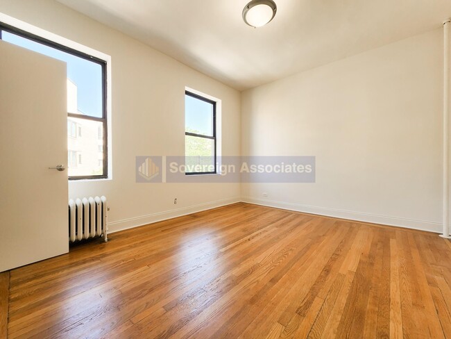 Foto del edificio - 652 W 163rd St