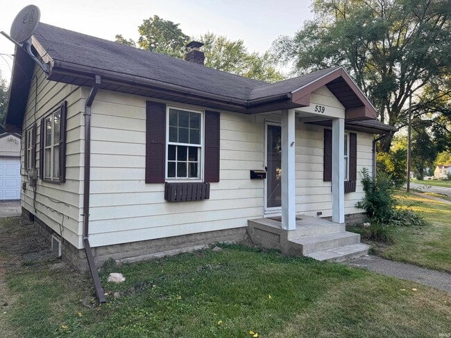 Building Photo - 539 Goshen Ave