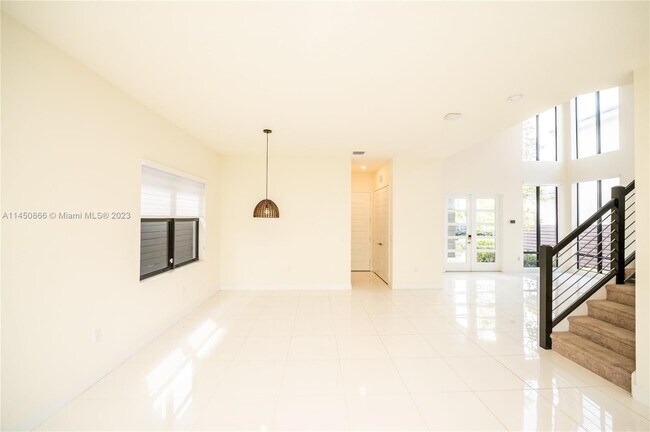 Foto del edificio - 8911 NW 160th Ter