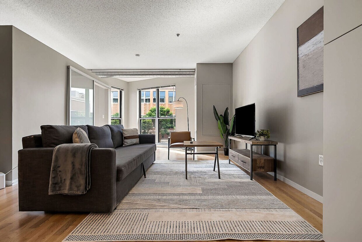 Foto principal - 225 Portland Ave