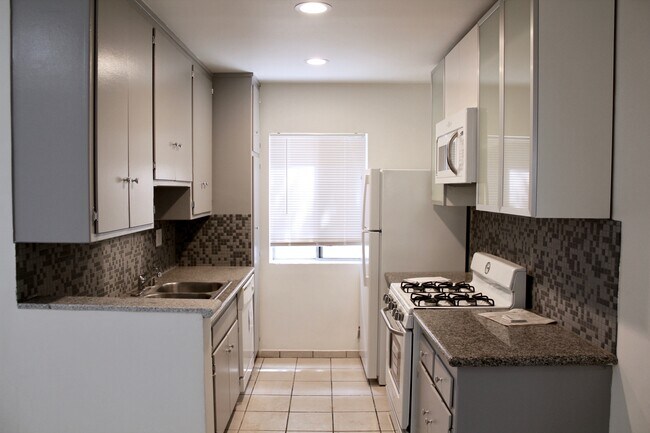 Foto del edificio - 3950 Inglewood Blvd