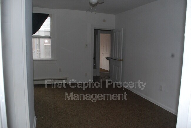 Foto del edificio - 404 N 2nd St