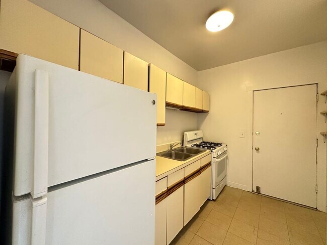 Foto del edificio - 1532 N Kedzie Ave