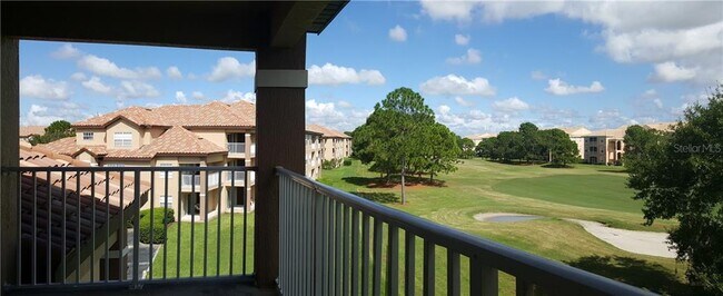 Building Photo - 14037 Fairway Island Dr