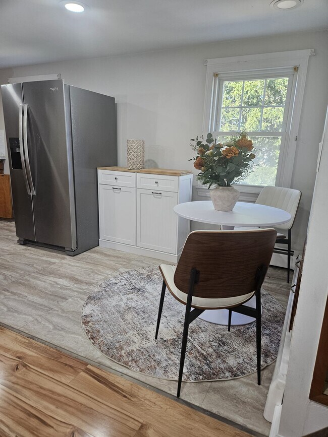 Foto del edificio - 115 N Hull St