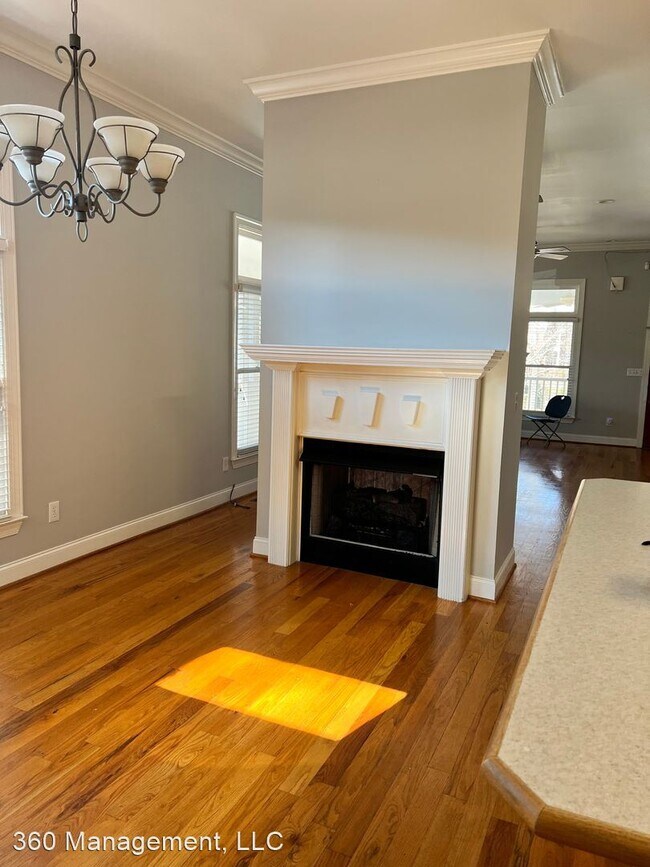 Foto del edificio - 3 br, 2.5 bath House - 690 Queens Way