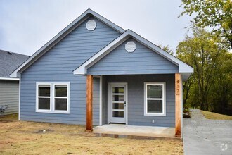 Building Photo - 417 E Nelson St