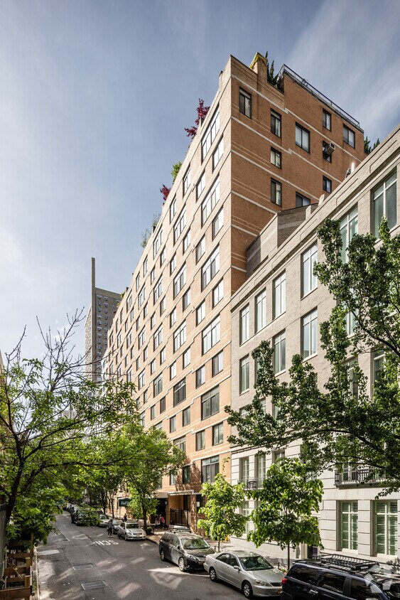 The Wakefield 525 E 80th St New York, NY