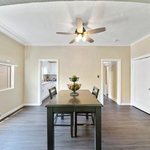 Interior Photo - 2033 Cedar Ave