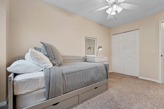 Foto del edificio - 3581 Lost Spring Ln