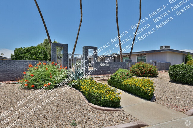 Building Photo - 13610 N 108th Dr