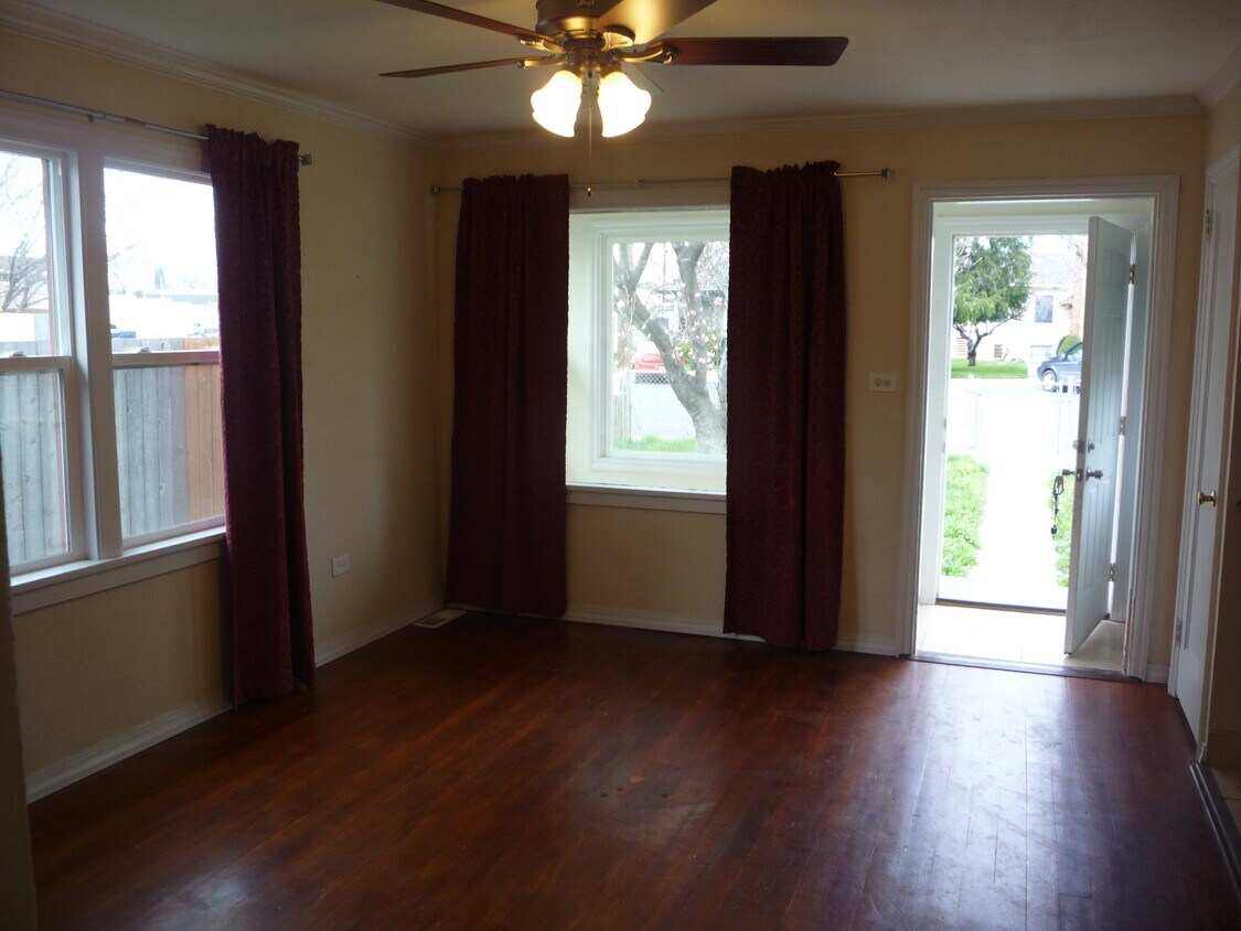 404 S 8th St, Sunnyside, WA 98944 House Rental in Sunnyside, WA