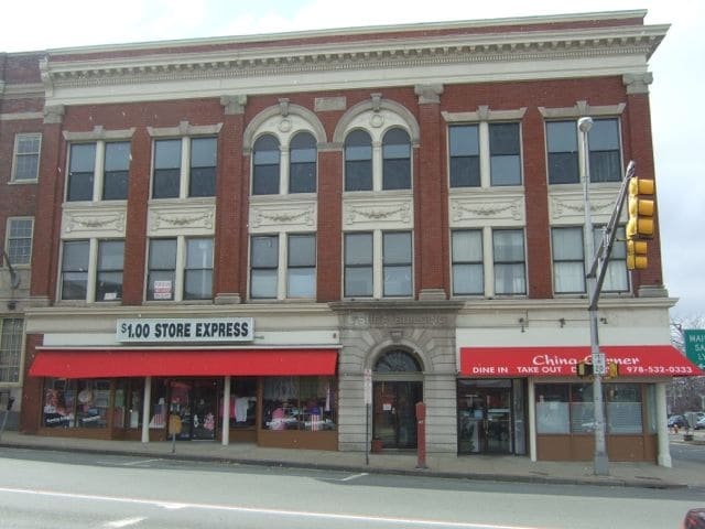 Building Photo - 1 Main St