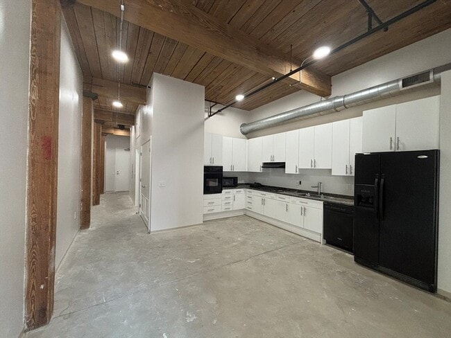 Building Photo - 88 Gerrish Ave