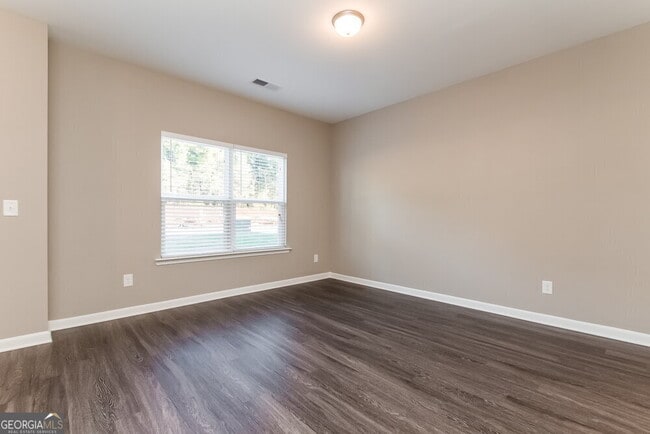Building Photo - 91 Moss Way