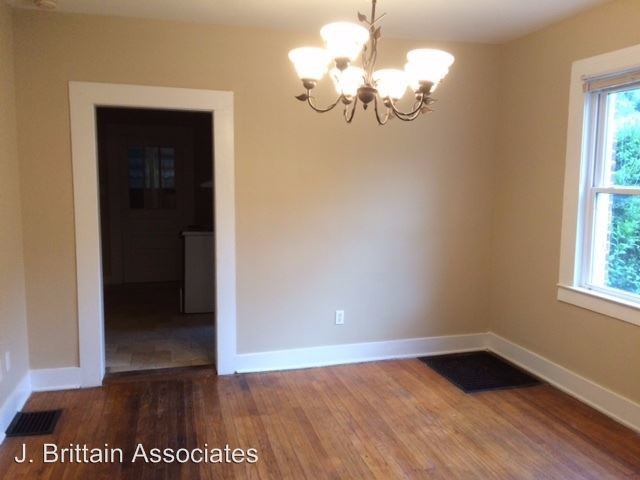 Building Photo - 3 br, 1.5 bath House - 223 South 9th Street