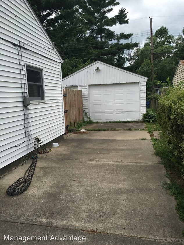 Building Photo - 2 br, 1 bath House - 2504 Edgelea Dr