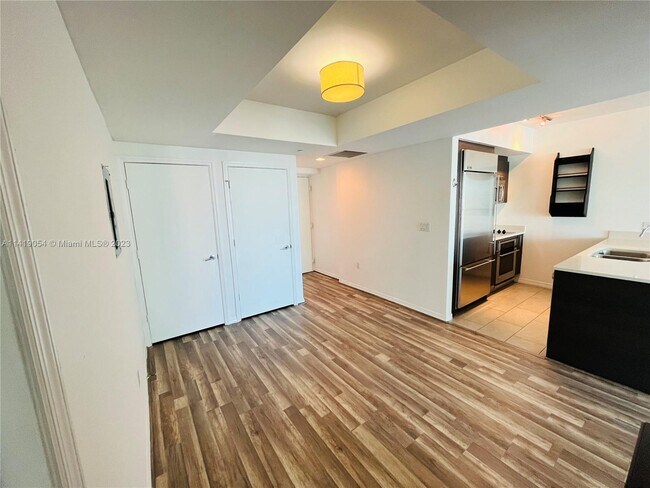 Foto del edificio - 55 SE 6th St