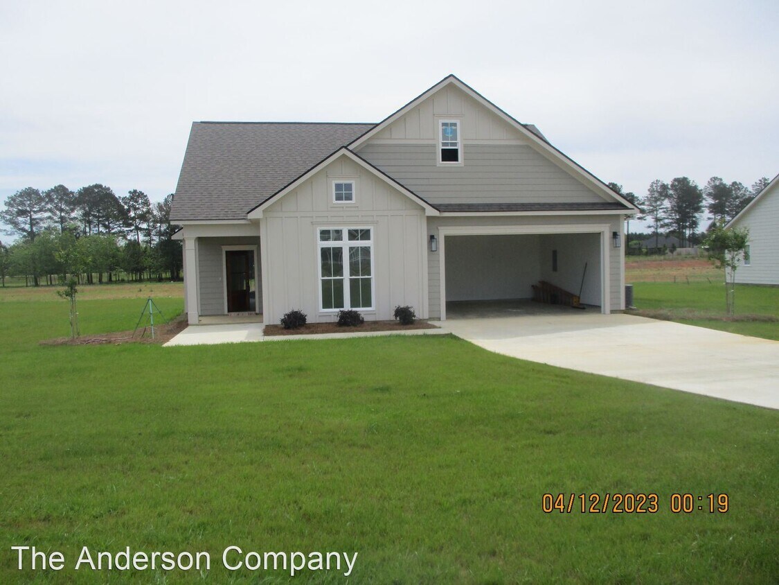 4 br, 2.5 bath House 134 Blue Oak Way House for Rent in Leesburg