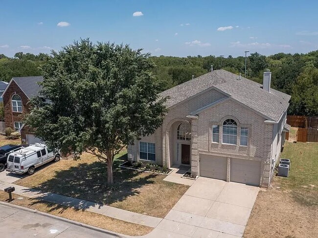 Building Photo - 4729 Woodhaven Ln, Haltom City, TX 76137