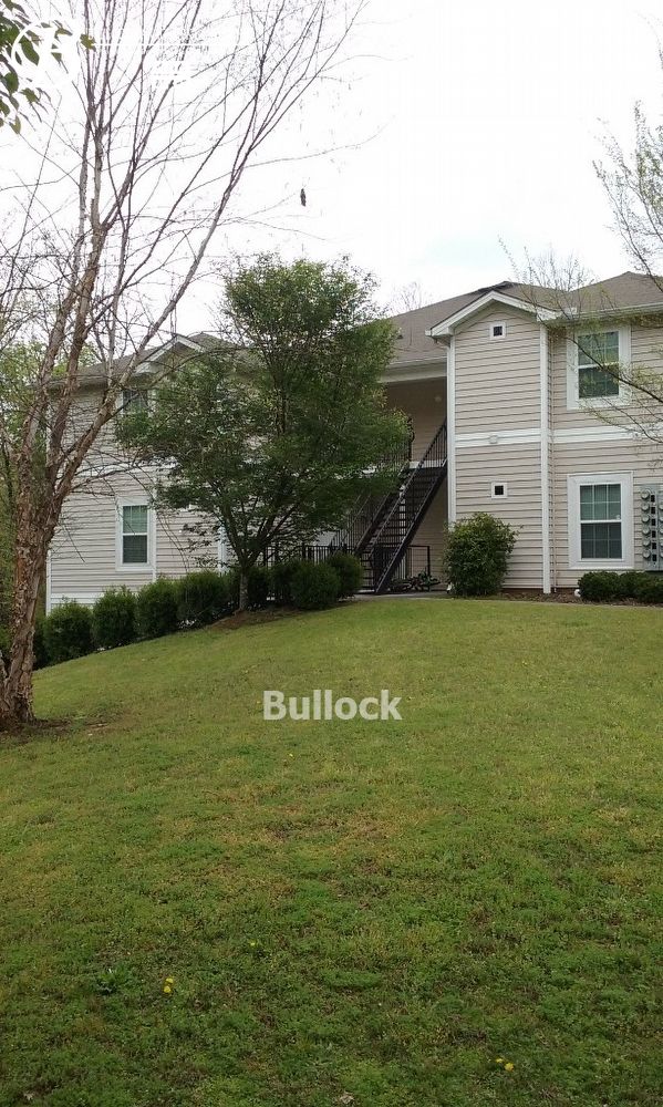 Building Photo - 1418 Orchard Park Dr