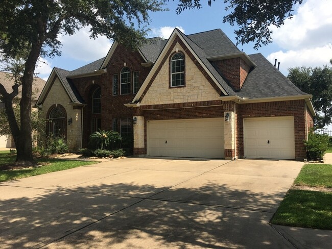 Building Photo - 10730 Sea Myrtle Dr