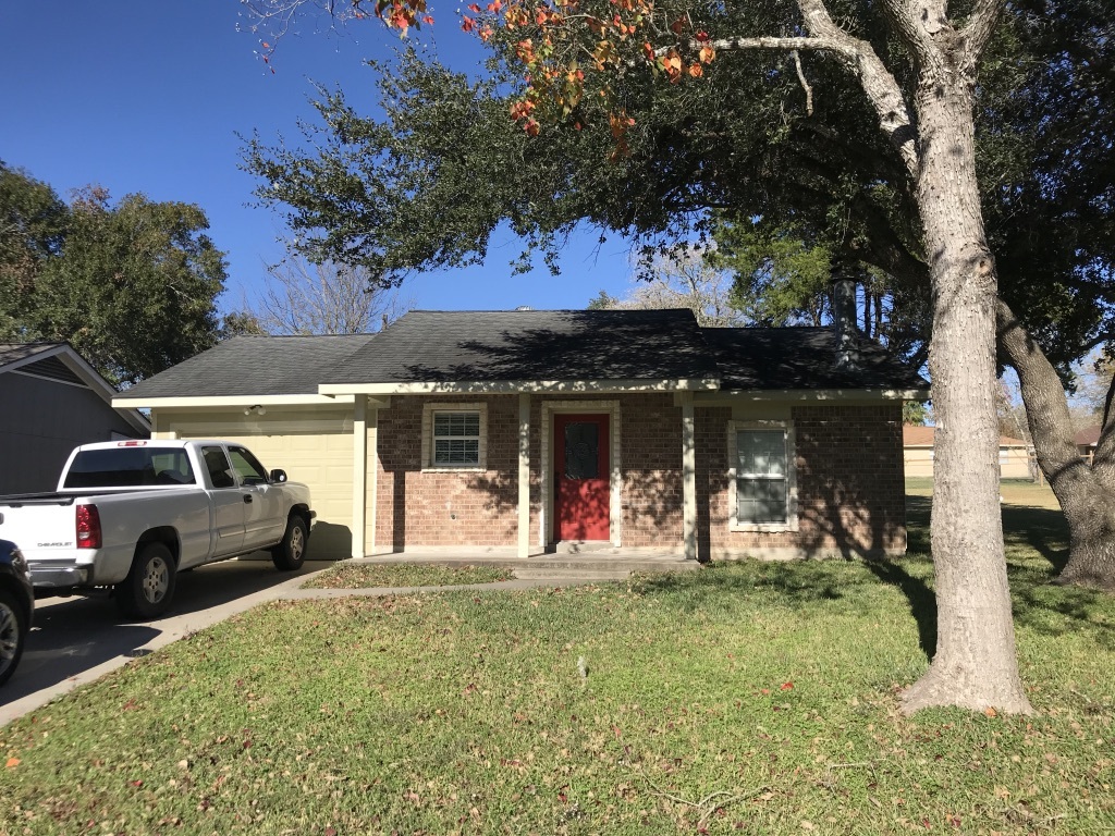 Foto principal - 1036 E 3rd St