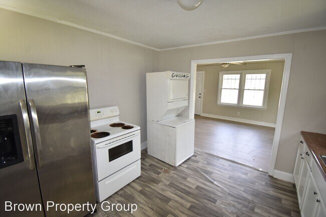 Building Photo - 3 br, 1 bath House - 1527 McArthur Rd