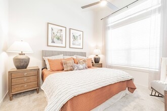 Building Photo - Elan Denton