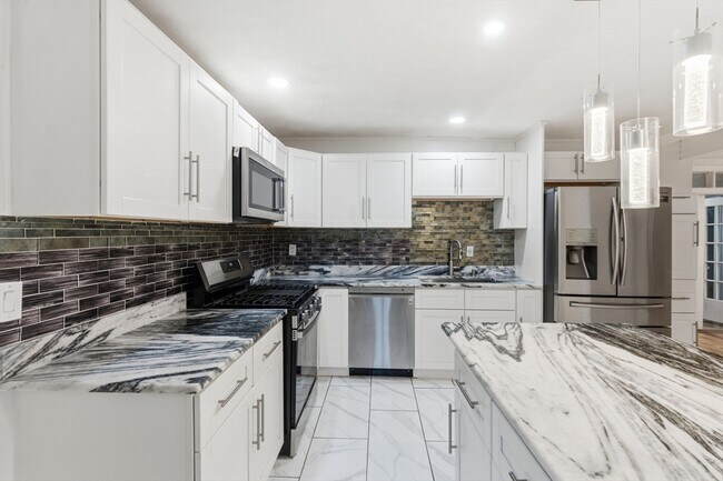 Foto del edificio - 16 Floyd St